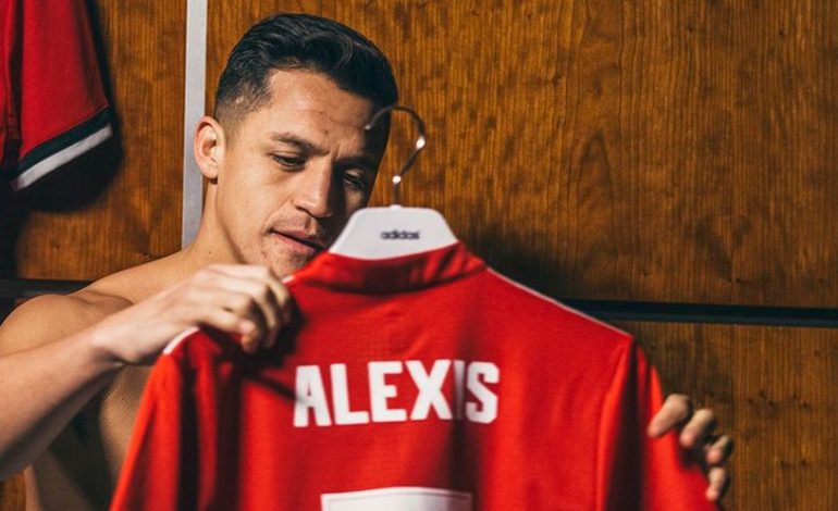 Alexis Sanchez Serang Jose Mourinho: Dia Ciptakan Suasana Tidak Sehat di Tim
