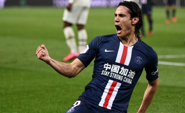 Chelsea Ogah Rekrut Edinson Cavani walau Gratis