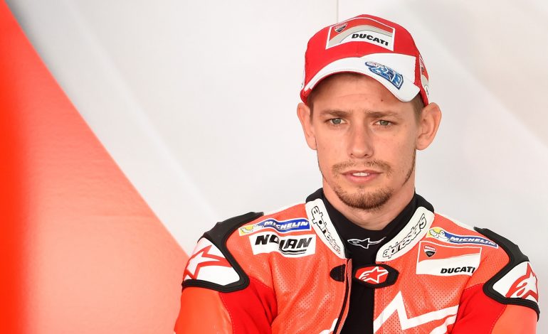 Casey Stoner Sedih Lihat Valentino Rossi Sulit Bersaing Lagi