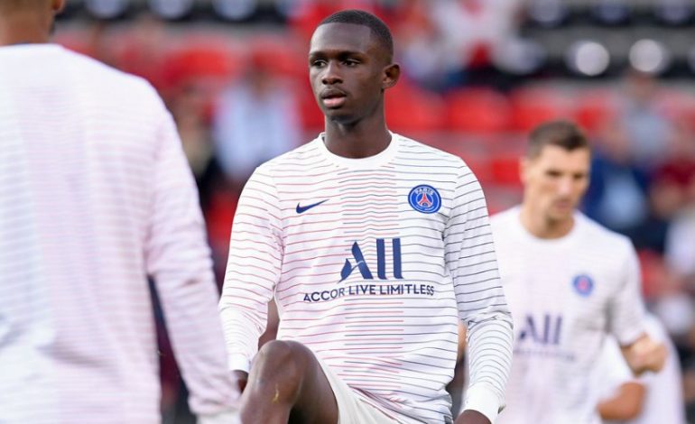 Ikuti Jejak Real Madrid, AC Milan Juga Kepincut Wonderkid PSG