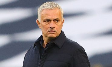 Mourinho Kesal Tottenham Gagal ke Liga Champions