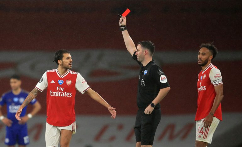 Arteta Kritik Kartu Merah Nketiah saat Arsenal Ditahan Leicester