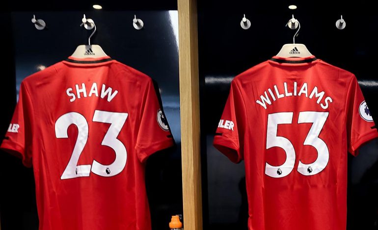 Jelang Akhir Musim, Manchester United Krisis Bek Kiri