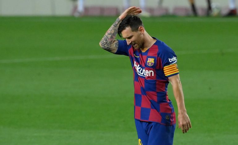 Barcelona Gagal Juara, Netizen Minta Messi Ikuti Jejak Ronaldo