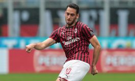 Gelandang Milan Hakan Calhanoglu Yakin Pulih Lawan Juventus
