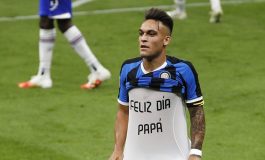 Barcelona Kibarkan Bendera Putih untuk Transfer Lautaro Martinez