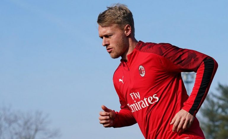 AC Milan Akhirnya Permanenkan Simon Kjaer dari Sevilla