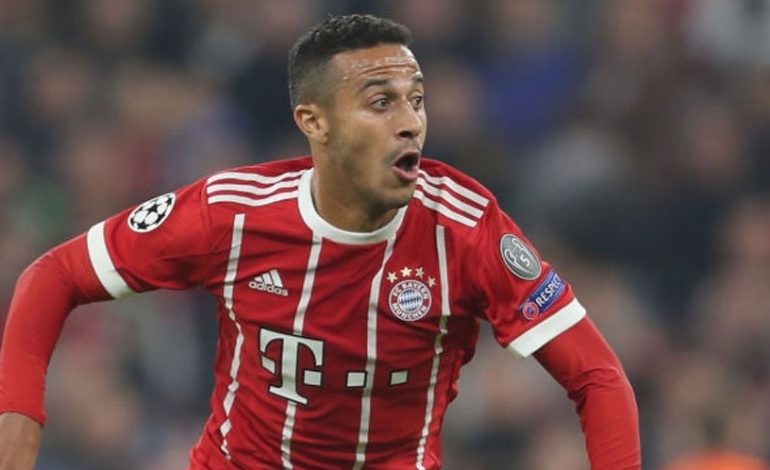 Bukan Liverpool, Thiago Alcantara Merapat ke Manchester United