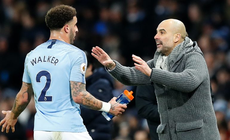 Bahas Masa Depan, Walker Curhat dengan Guardiola