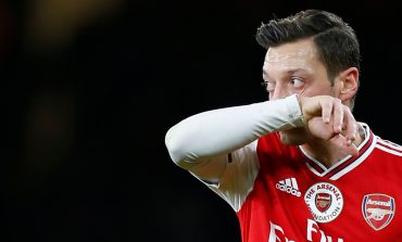 Mesut Ozil Ogah Gajinya Dipotong, Ini Alasannya