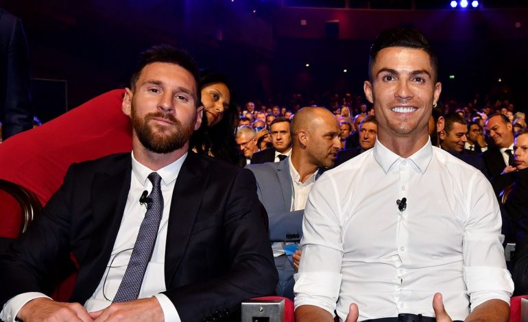 Juan Cuadrado Sulit Bayangkan Lionel Messi Jadi Rekan Cristiano Ronaldo