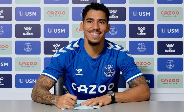 Resmi Gabung Everton, Allan Senang Dilatih Ancelotti Lagi