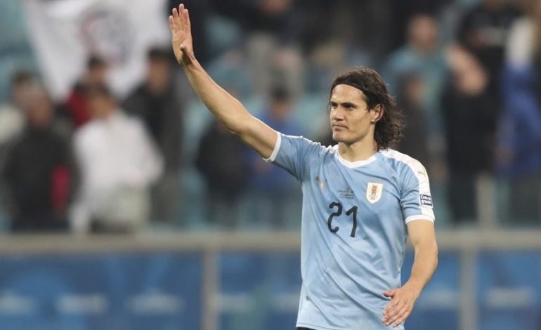 Edinson Cavani Ungkap Alasan Terima Pinangan Manchester United