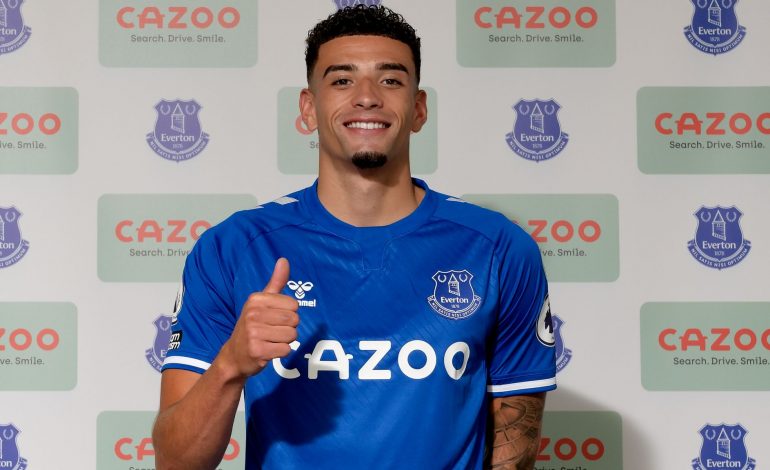 Kalahkan Milan dan Leverkusen, Everton Berhasil Dapatkan Ben Godfrey