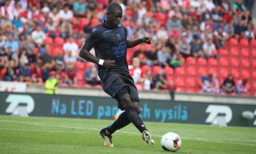 Baru Dibeli, Chelsea Resmi Pinjamkan Malang Sarr ke Porto