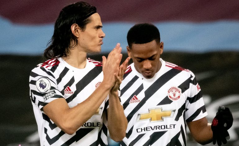 Kabar Buruk Buat MU, Cavani dan Martial Cedera