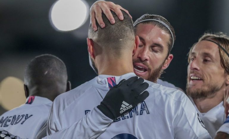 Zinedine Zidane: Real Madrid Bermain Spektakuler