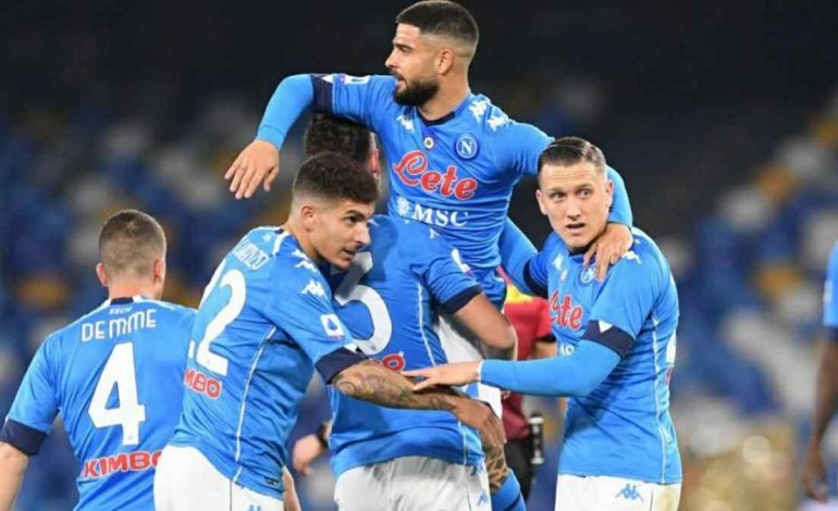 Napoli vs Bologna: Partenopei Menang 3-1