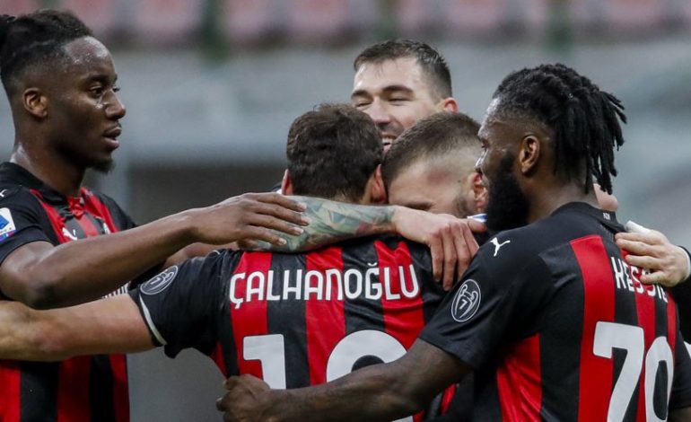 Siapa Bilang AC Milan tak Bisa Mengalahkan Manchester United?