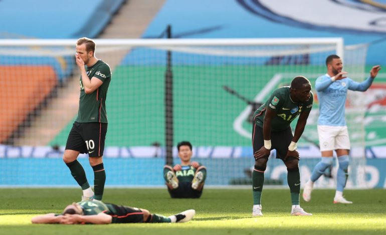 Tottenham Hotspur Perpanjang Puasa Gelar