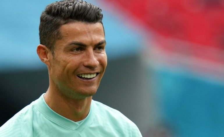 Rencana Ambisius Laporta: Duetkan Ronaldo Dengan Messi di Barcelona