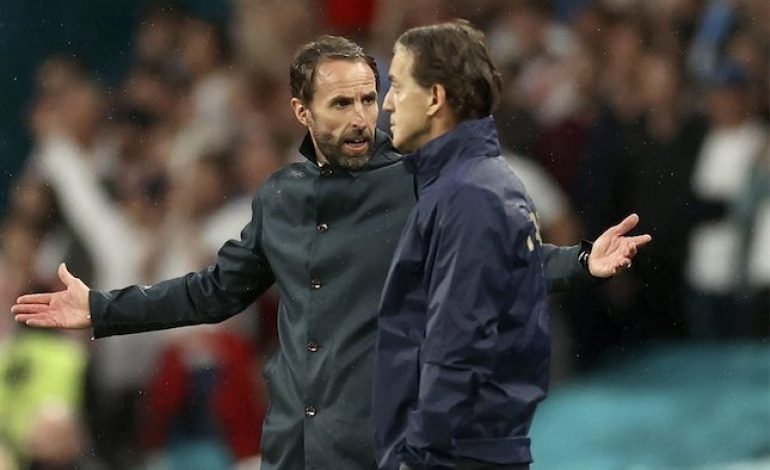 Menebak Apa yang Ada di Benak Southgate: Keputusan Aneh Bikin Inggris Kalah?