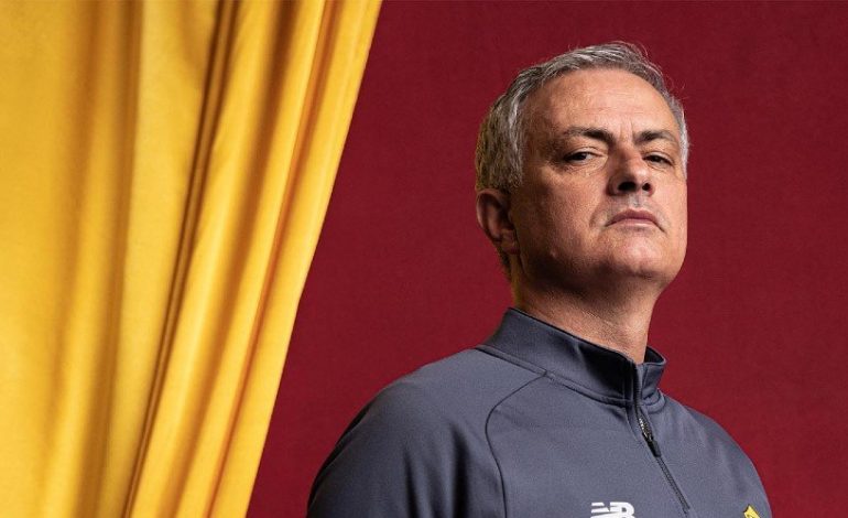 Konferensi Pers Pertama di AS Roma, Jose Mourinho Langsung Sindir MU dan Tottenham