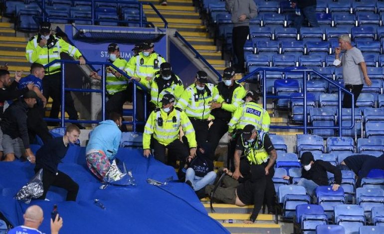 Leicester Vs Napoli Sengit, Suporternya Bentrok!