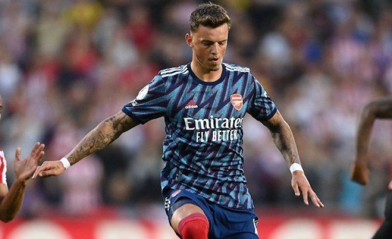 Tidak Habis Kritikan Publik Buat Arsenal yang Merekrut Ben White