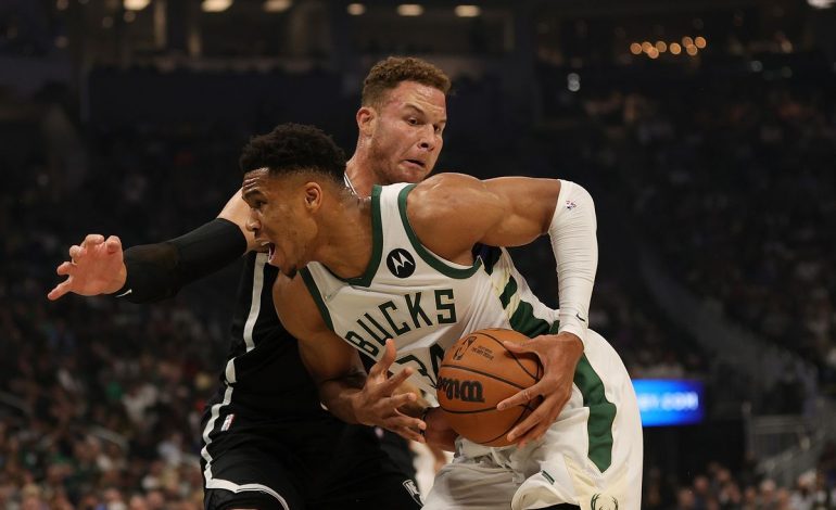 Giannis Antetokounmpo Pimpin Bucks Kalahkan Nets