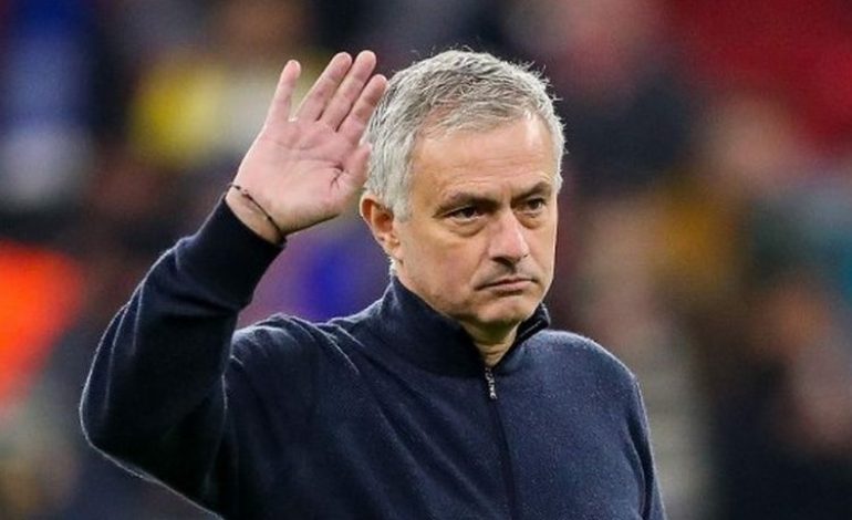 Jose Mourinho Tolak Mentah Mentah Newcastle United