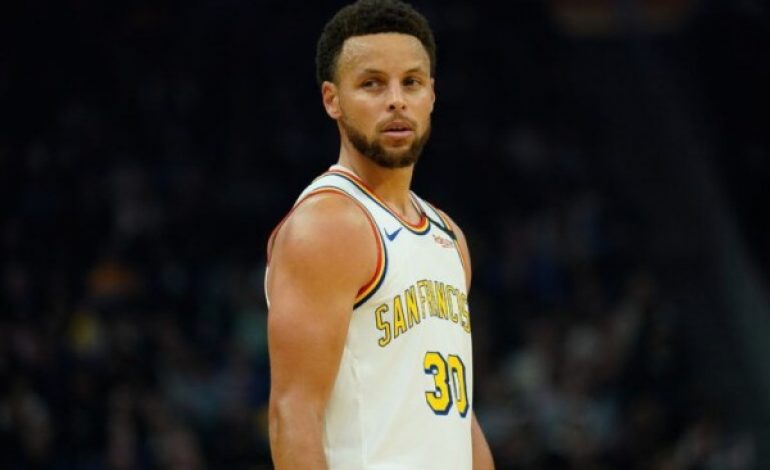 Stephen Curry Perjuangkan Keadilan Untuk Julius Darius Jones
