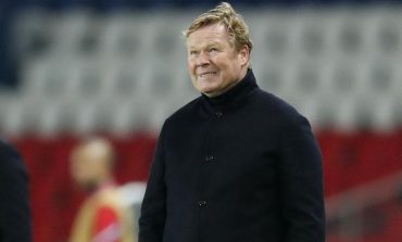 Fans Barcelona Serang Mobil Ronald Koeman