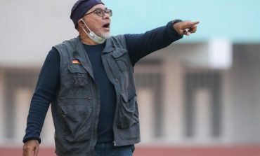Iwan Setiawan Dipecat Persela Lamongan