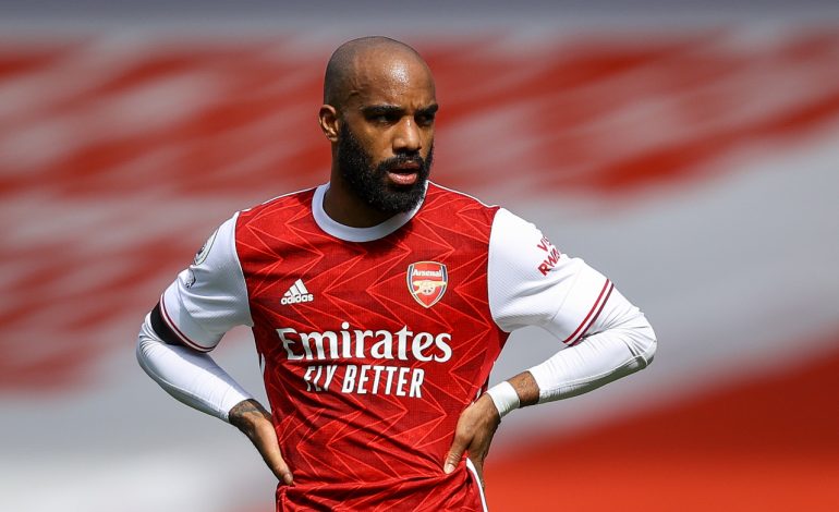 Ini Calon Pengganti Lacazette di Arsenal, Striker Italia Berpengalaman