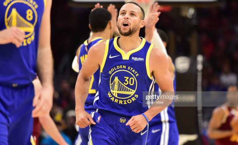 Stephen Curry Tak Pernah Lelah Membuat Dunia Terpukau dan Warriors Menang Lagi