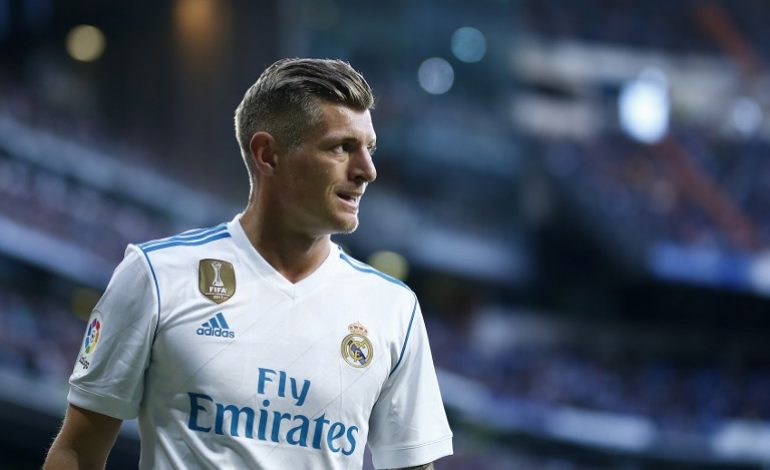 Toni Kroos Diincar Klub Kaya PSG, Apakah Terealisasi?