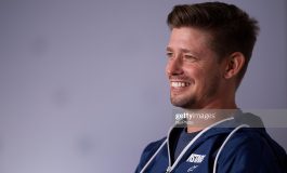 Casey Stoner Mengatakan Rindu Bersaing Dengan Valentino Rossi