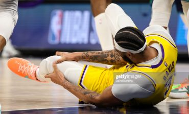 Anthony Davis Harus Absen Selama 1 Bulan Karena Cidera