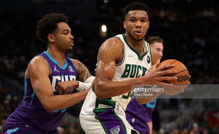 Pertandingan Seru Antara Bucks vs Hornets Berakhir Dengan Lay Up Giannis