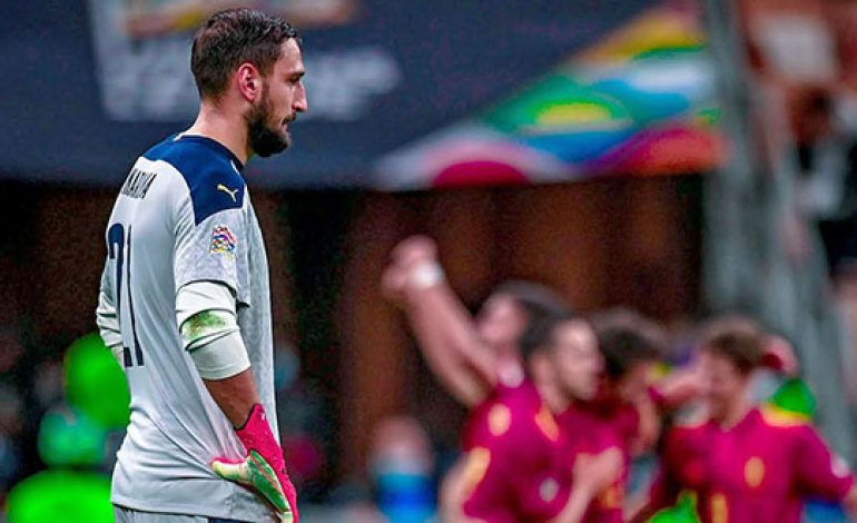 Donnarumma Beberkan Alasan Mengapa Hengkang Dari AC Milan, Stress Dibully Publik Milan
