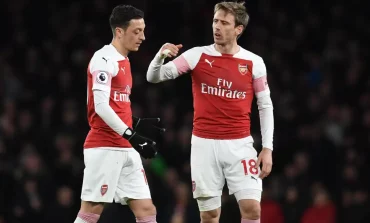 Nacho Monreal Ungkap Masalah Mesut Ozil Dengan Arsenal