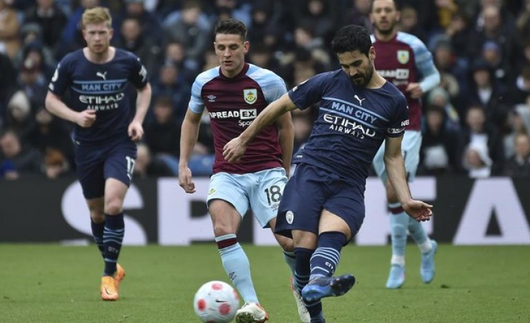 Hasil Pertandingan Burnley vs Manchester City 0-2, 4 April 2022