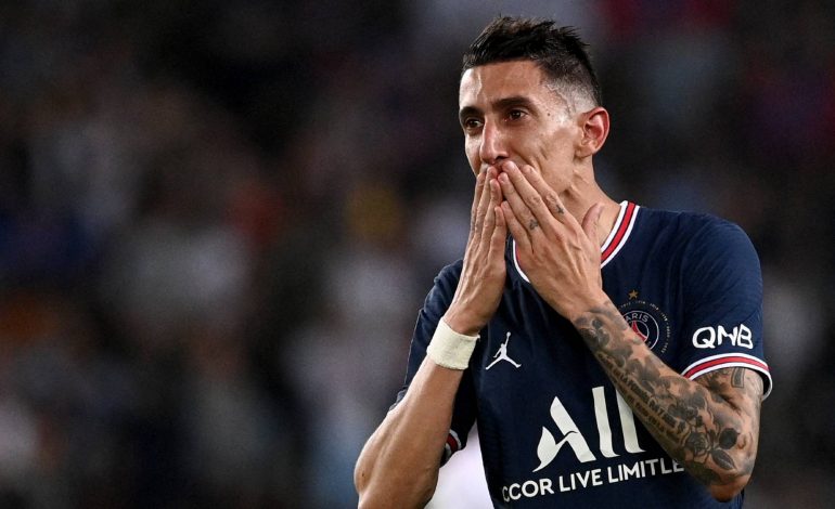 Angel Di Maria Mempersembahkan Dirinya ke Barcelona?