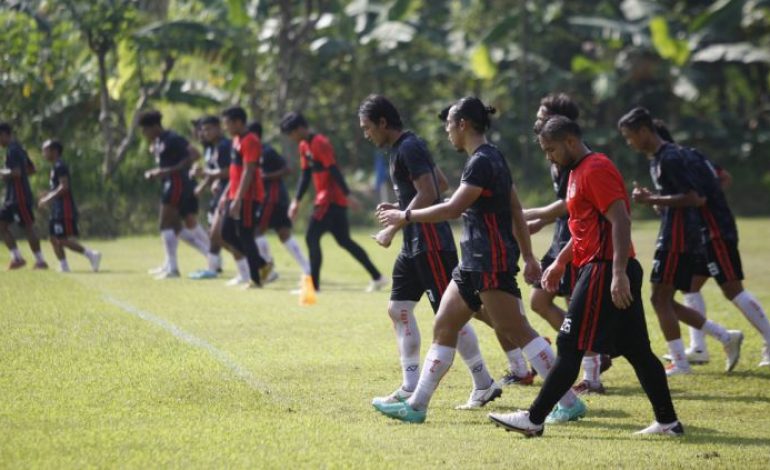 Lapangan Samarinda Di Kritik Pelatih Persija: Peternakan Sapi di Jerman